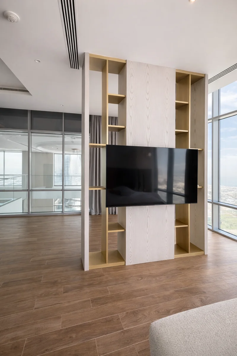 Premium interior material and finish detail – Creative Avenue luxury turnkey fit-out Dubai UAE