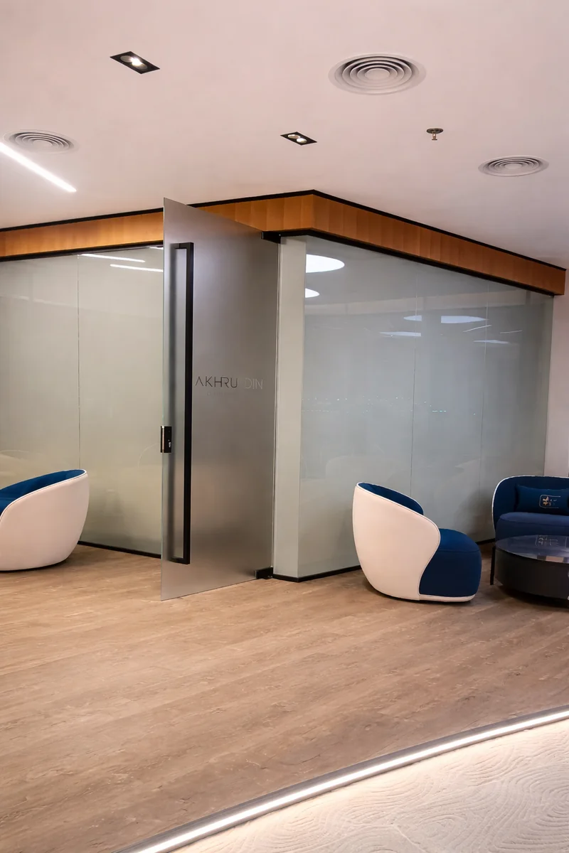 Luxury bespoke sofa and lounge design – Creative Avenue residential interior design Dubai UAE